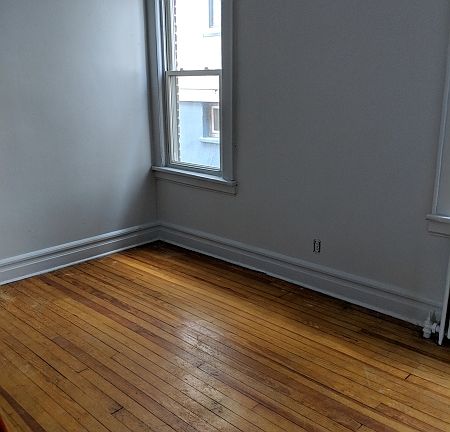 5th image of 100 Hancox Ave