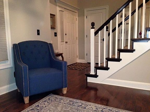 3rd image of 15731 Horton Ln