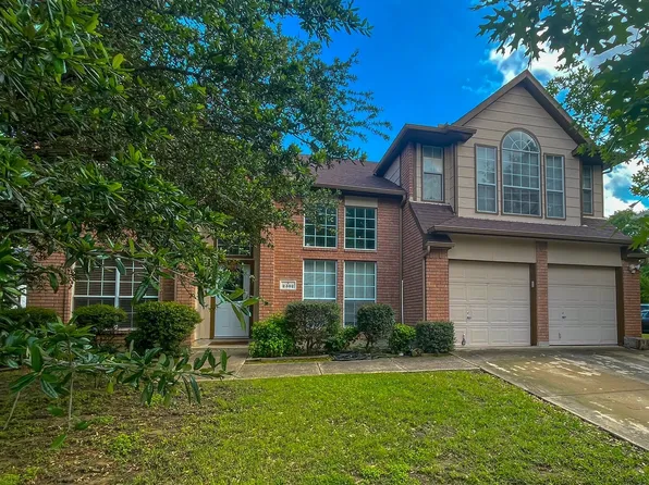 2302 Wilmette Dr, Arlington, TX 76018