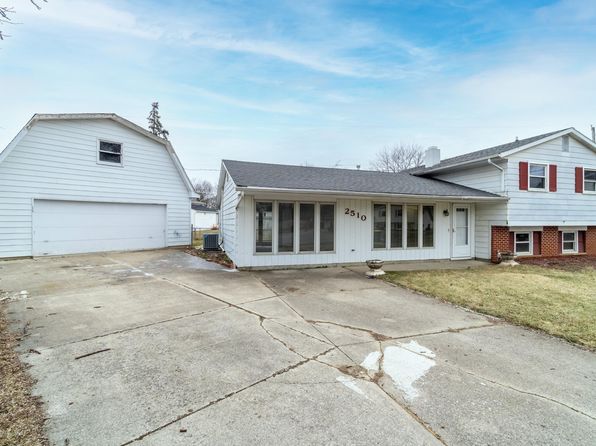 2510 Baronet Ct, Fort Wayne, IN 46815