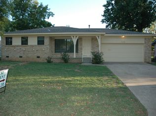 132 W Mill Ave, Sapulpa, OK 74066