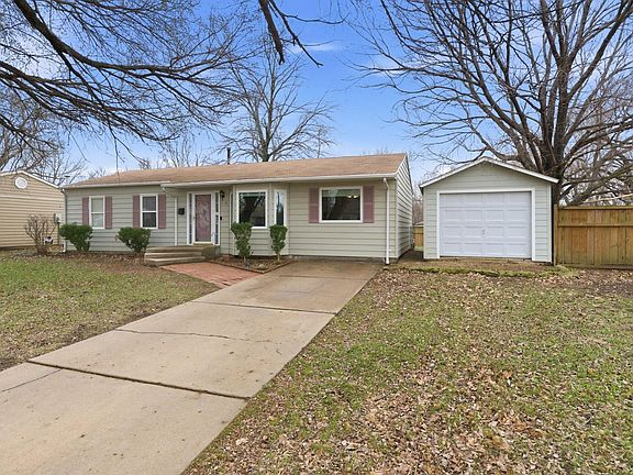 2nd image of 205 Random Rd