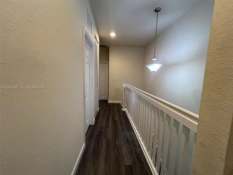 8913 W 35th Way — Photo 8