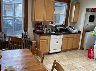 121 Calumet St #2R, Roxbury Crossing, MA 02120