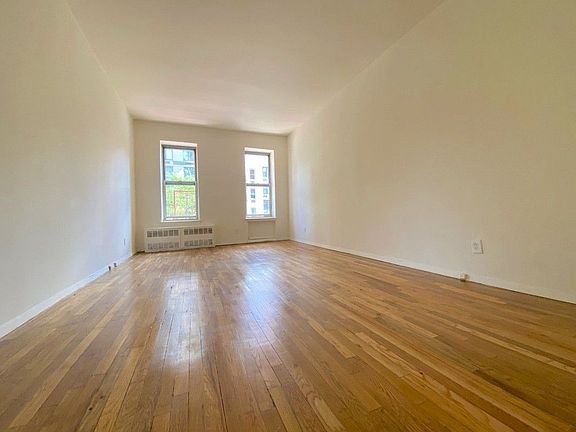 2nd image of 1627 2nd Ave APT 3A