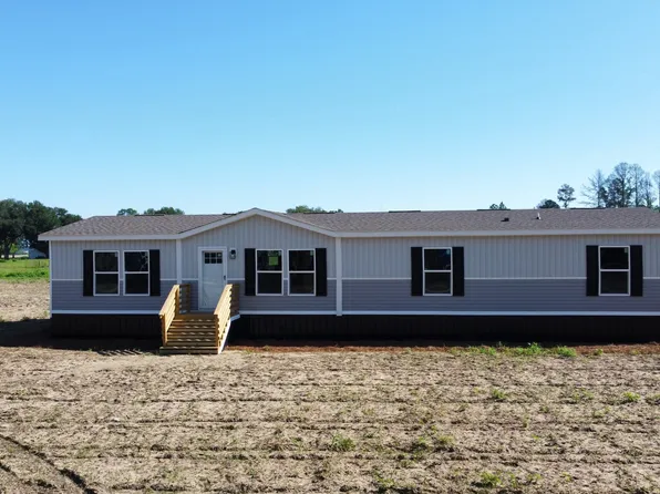 240 Bear Island Rd, Screven, GA 31560
