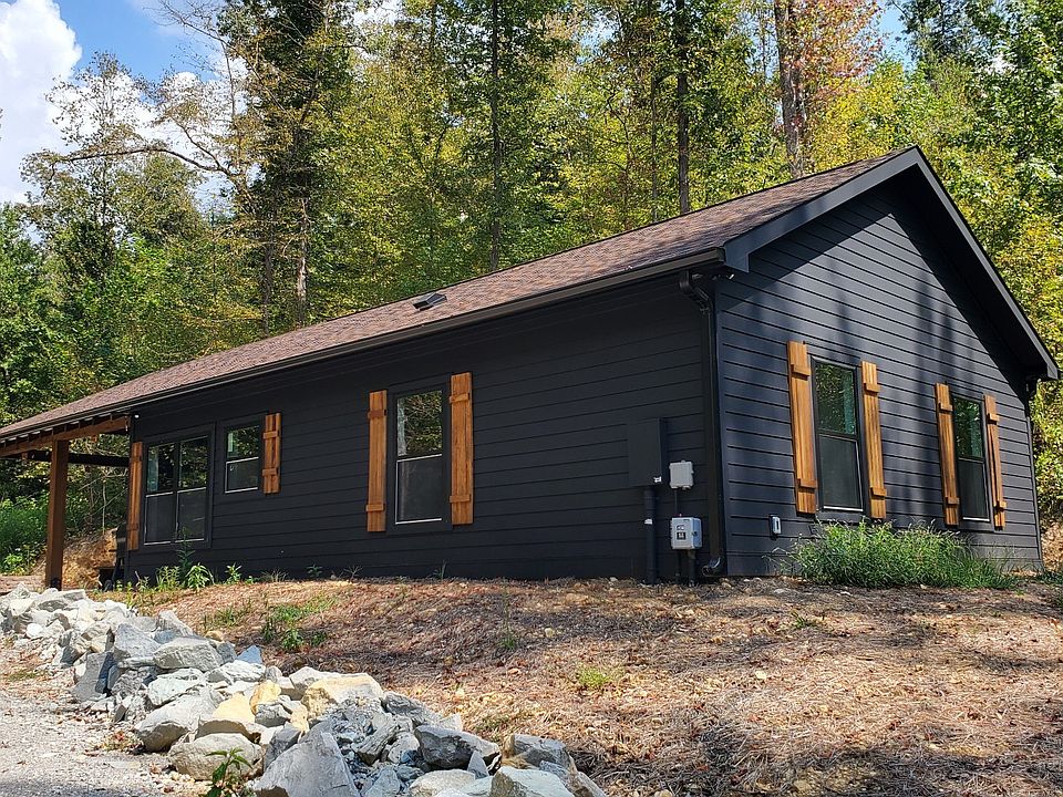 1st image of 570 Beasley Hollow Rd
