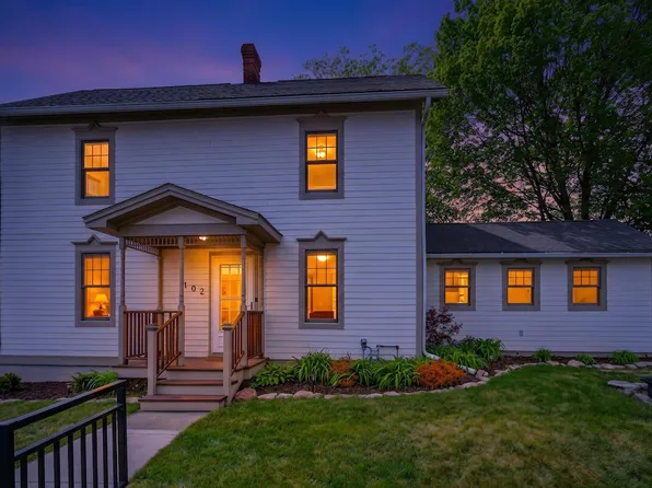 102 N Jefferson STREET, Waterford, WI 53185