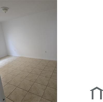 3rd image of 2175 NE 169th St APT 106