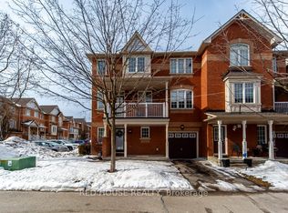 12 Naylor Ln, Ajax, ON