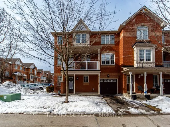 12 Naylor Ln, Ajax, ON L1S 7S7