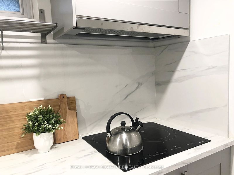 Toronto House for rent - 1 Bedroom — photo 3