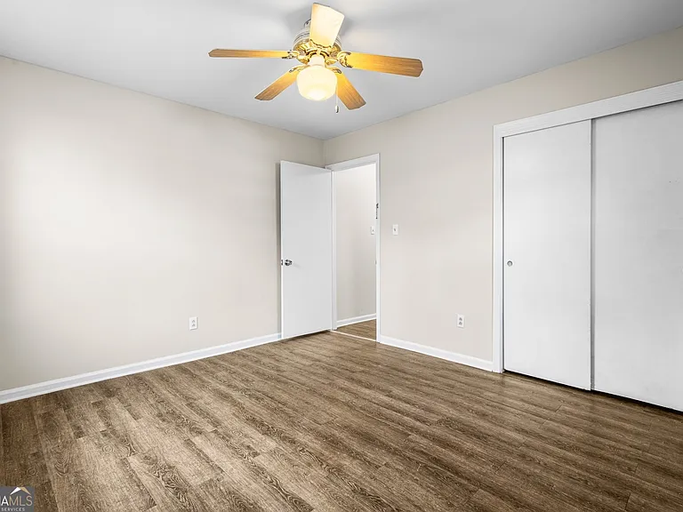 2922 Appling Way — Photo 13