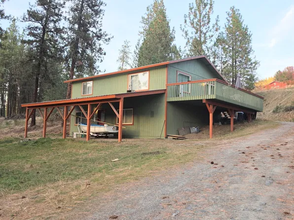 1388 W Old Kettle Rd, Kettle Falls, WA 99141