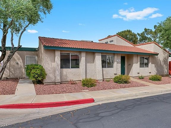 3rd image of 791 Heritage Vista Ave #1