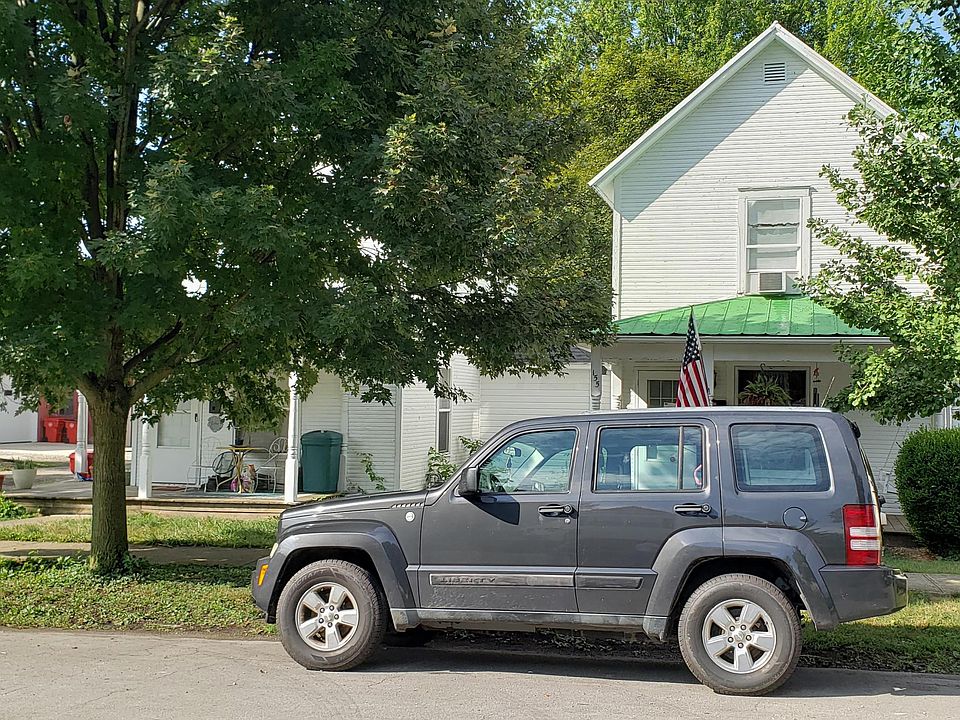2nd image of 153 N Madison Rd