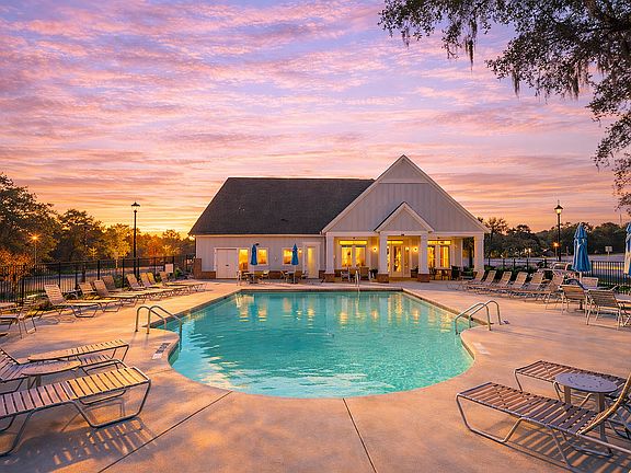 Lexington - pool - edit 1