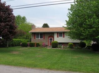 115 Blackwood St, Beaver Falls, PA 15010