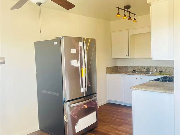 5th image of 5941 Limonite Ave APT C