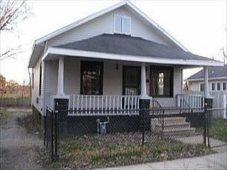 1st image of 21 Somerset Ave