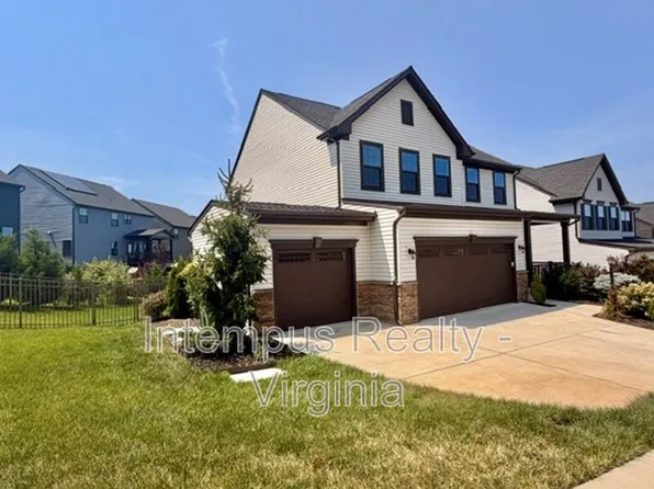 1008 Headquarters Way, Fredericksburg, VA 22401