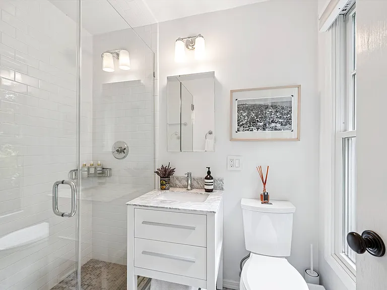 6 Briarsweet Ln — Photo 15