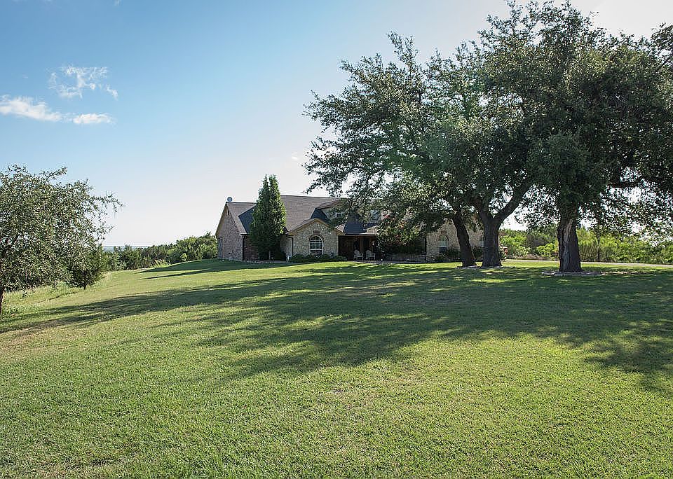 1st image of 1395 Beacon Lake Dr