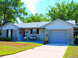 913 W 24th St, Ada, OK 74820