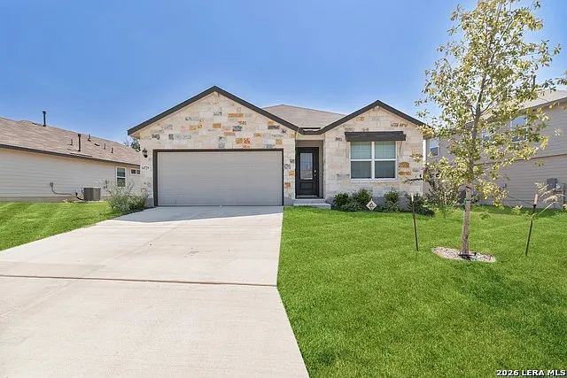 14729 Sabine Loop Rd