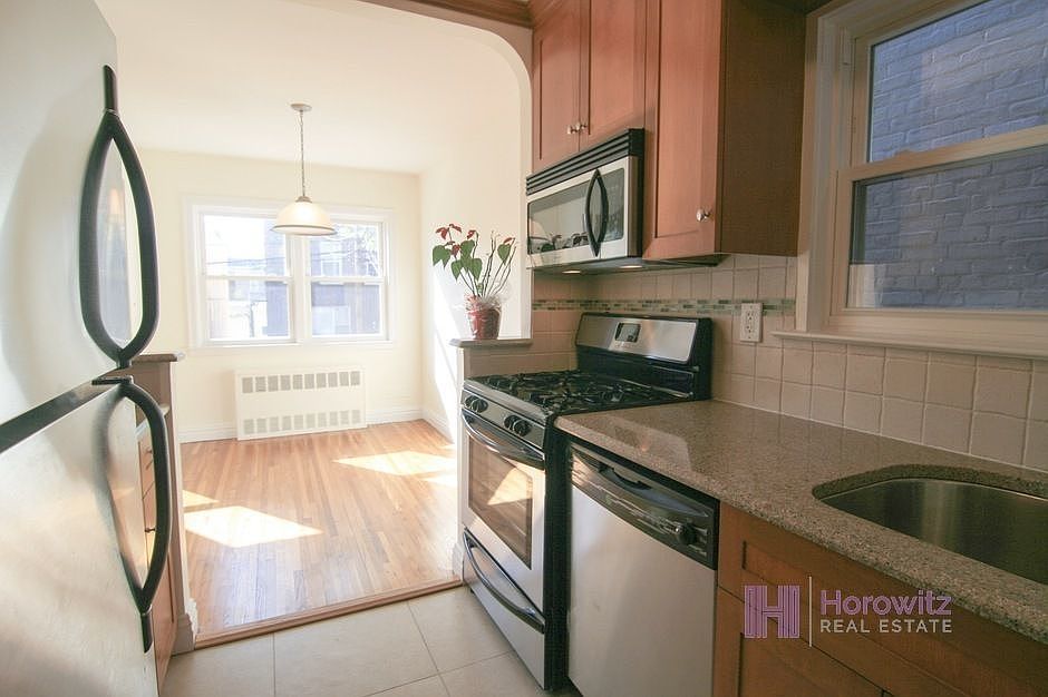 1st image of 2821 45th St
