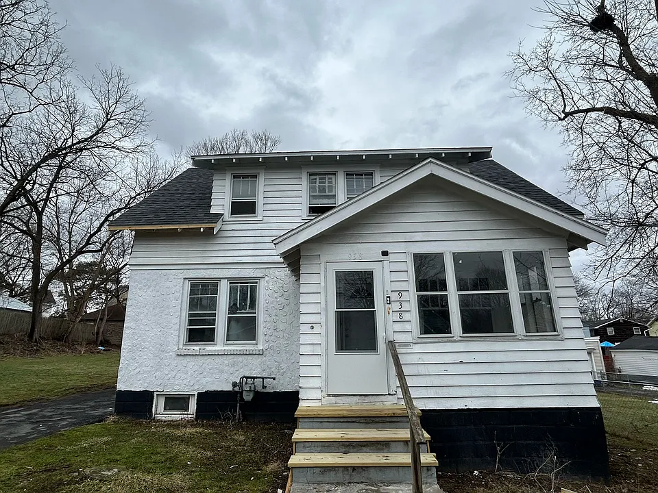 938 W Lafayette Ave