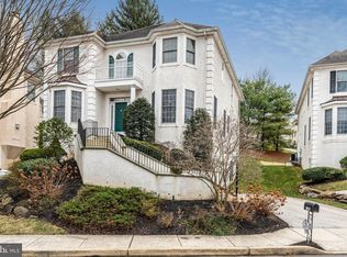 1108 Spruce Ln, Conshohocken, PA 19428