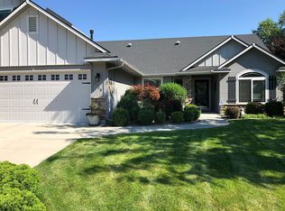 2728 W Primeland Dr, Meridian, ID 83646