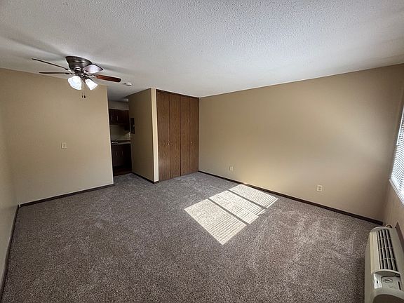 4th image of 2289 Chaney Rd