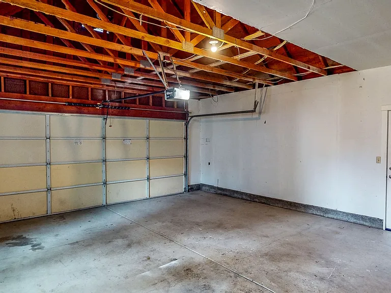 2135 Pebblewood Ct — Photo 56