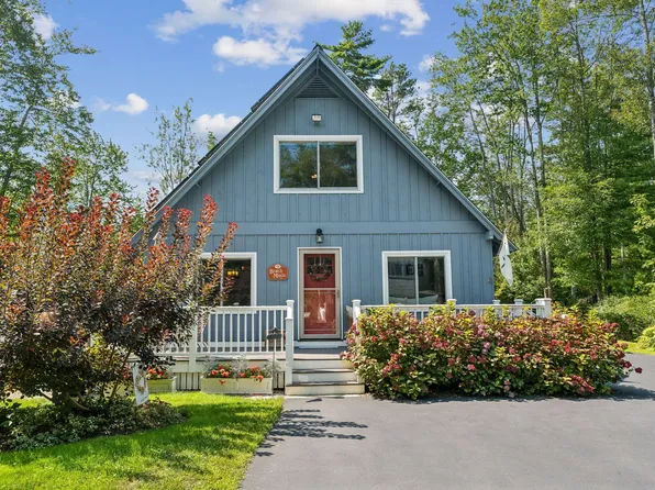 9 West Tioga Avenue, Old Orchard Beach, ME 04064