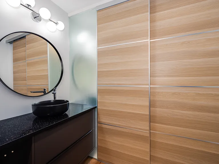 Sliding door in Master Bath