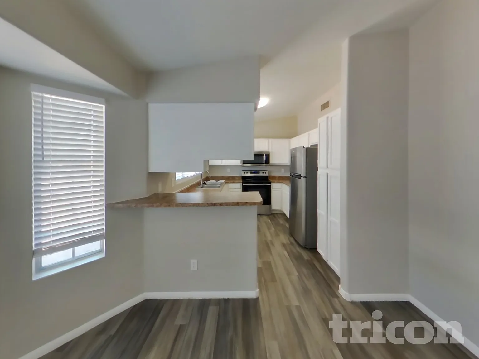4432 N 86th Drive Phoenix AZ — Photo 3