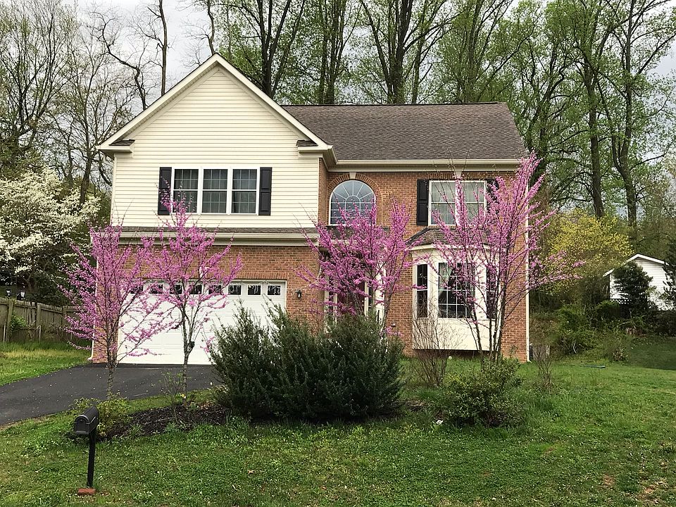 1st image of 7719 Lunceford Ln