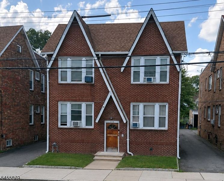 1st image of 435 Kerrigan Blvd