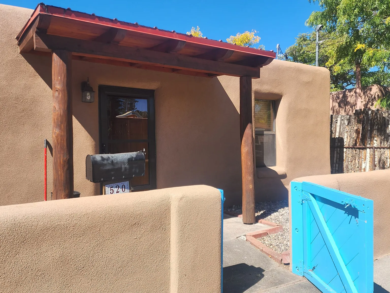 1 bed, 1.5 bath, 1500 sqft, $2,400 — Photo 1
