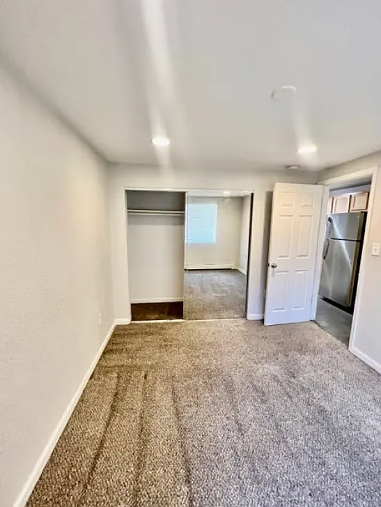 Pearl Apartments — Photo 4