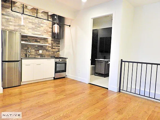 Rented by Native Real Estate LLC | media 16