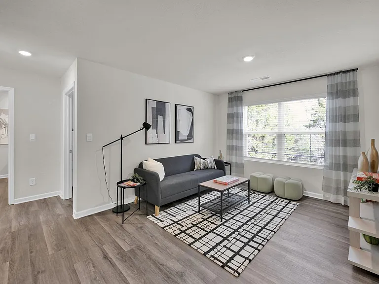 5651 Coleman Dr SE — Photo 5