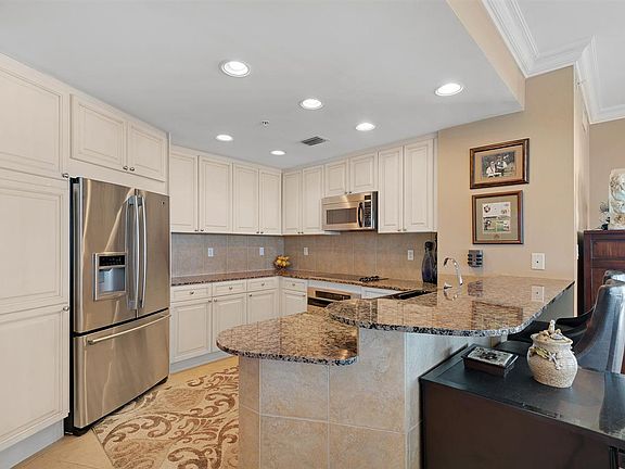 4th image of 1 Portofino Dr Ste 501