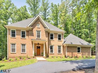 2502 Ivy Springs Ln, Charlottesville, VA 22901