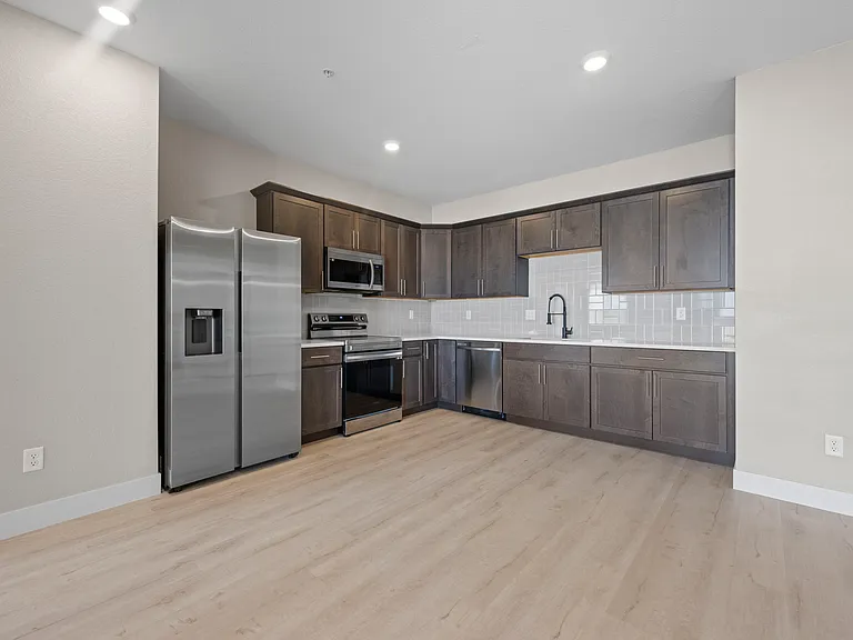Arvada Point Flats — Photo 24