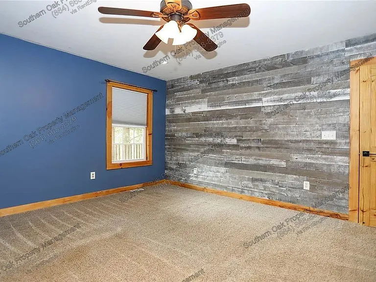 112 Aiken St — Photo 12