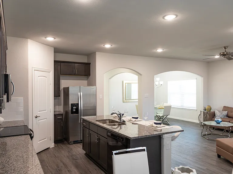 509 Town North Dr — Photo 7