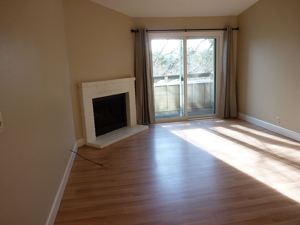 2nd image of 7680 Bluestone Dr #326